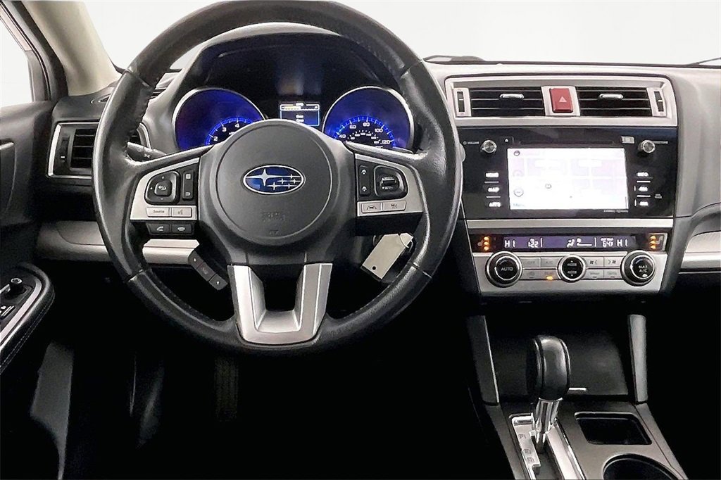 Used 2017 Subaru Outback 2.5i Premium image 8
