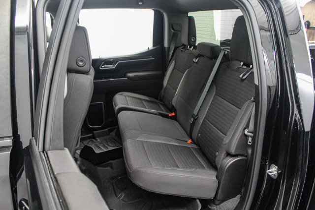 Certified 2022 Chevrolet Silverado 1500 RST AWD/4WD image 14