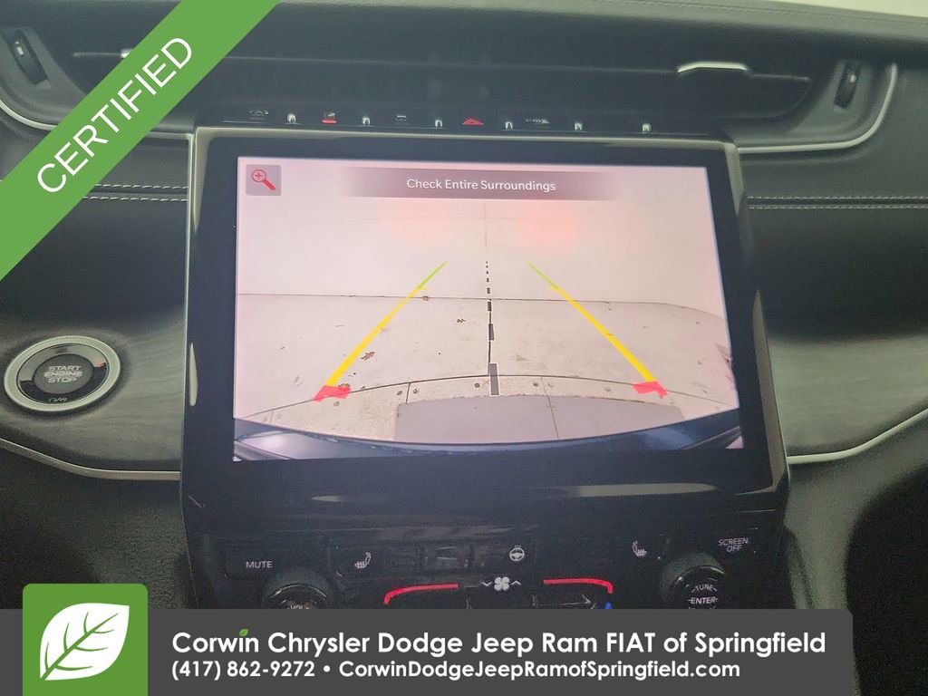 Certified 2023 Jeep Grand Cherokee Limited w/ Trailer Tow Prep Group (B) image 25