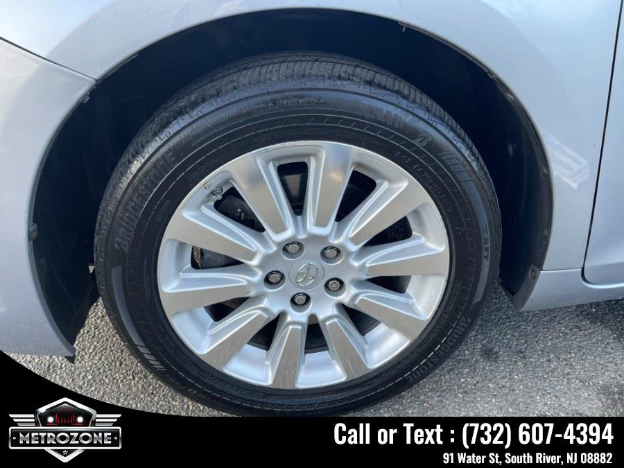 Used 2016 Toyota Sienna AWD image 33