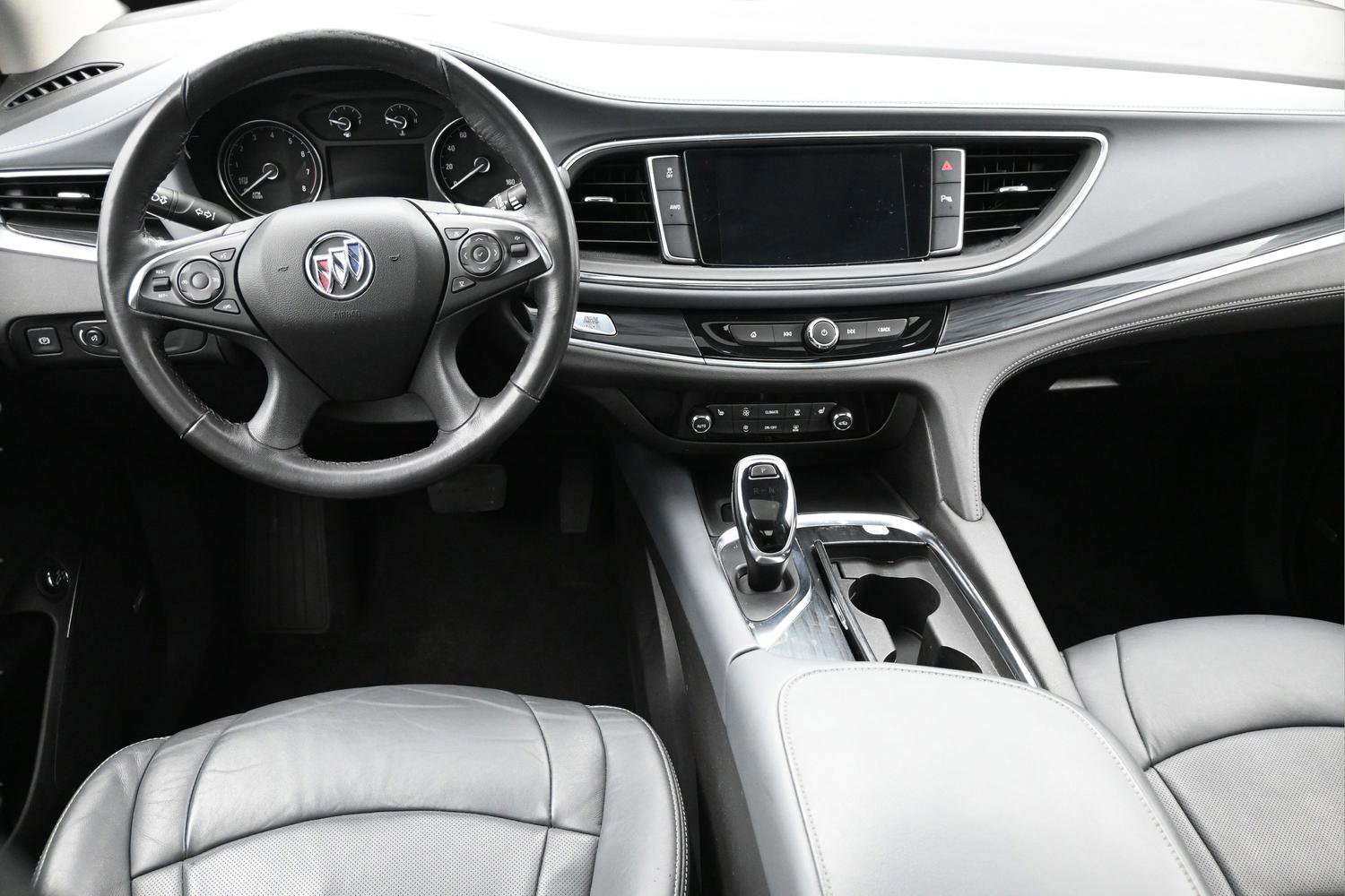 Used 2021 Buick Enclave Essence w/ Sun And Navigation Package image 14