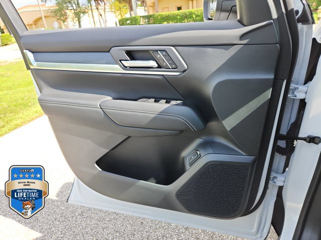 New 2027 GMC Terrain Elevation w/ Elevation Premium Package FWD image 19