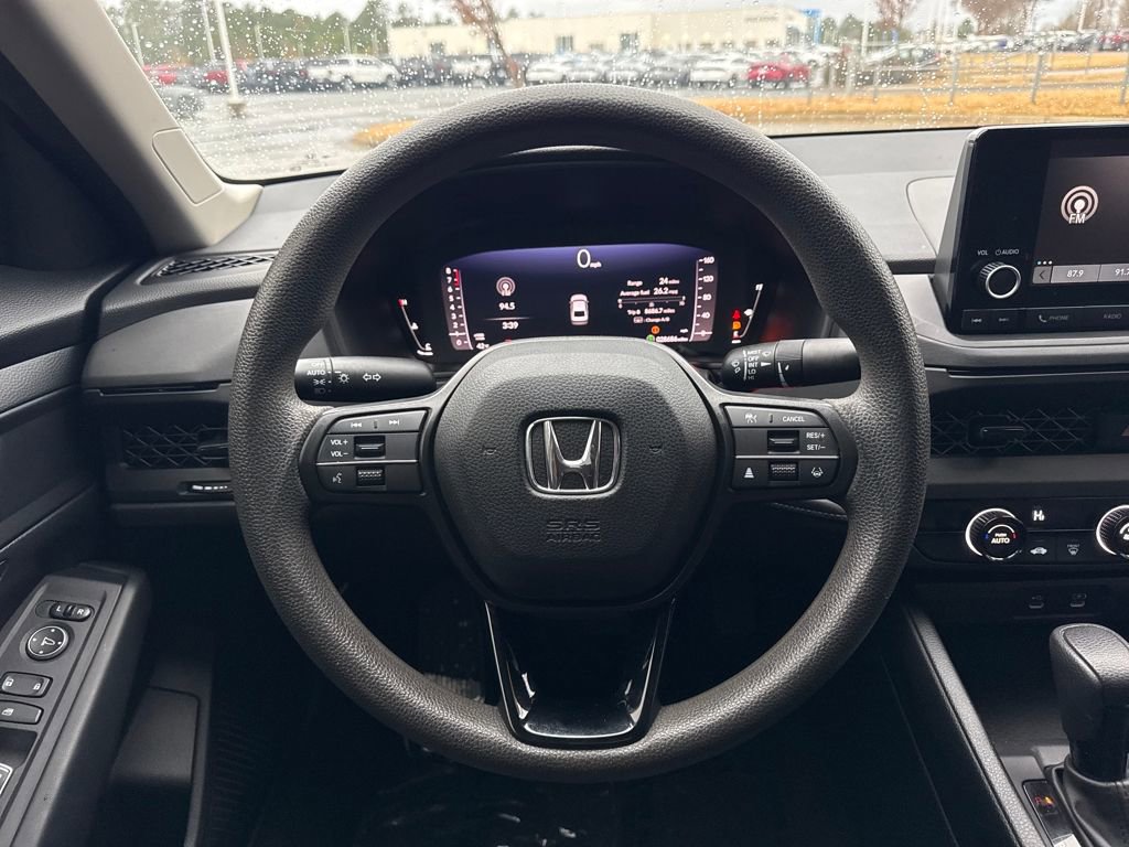 Used 2023 Honda Accord LX image 18