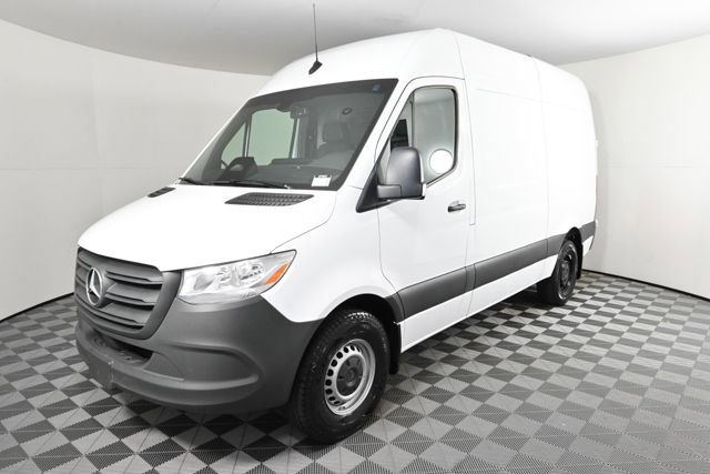 Used 2025 Mercedes-Benz Sprinter 2500 video 2