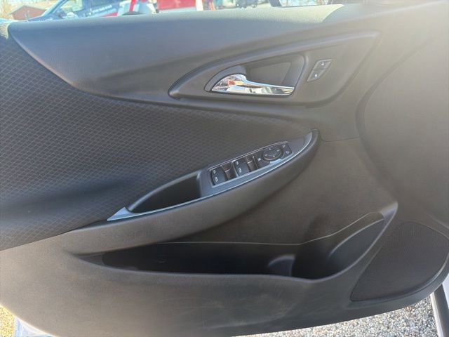 Used 2025 Chevrolet Malibu LT image 16