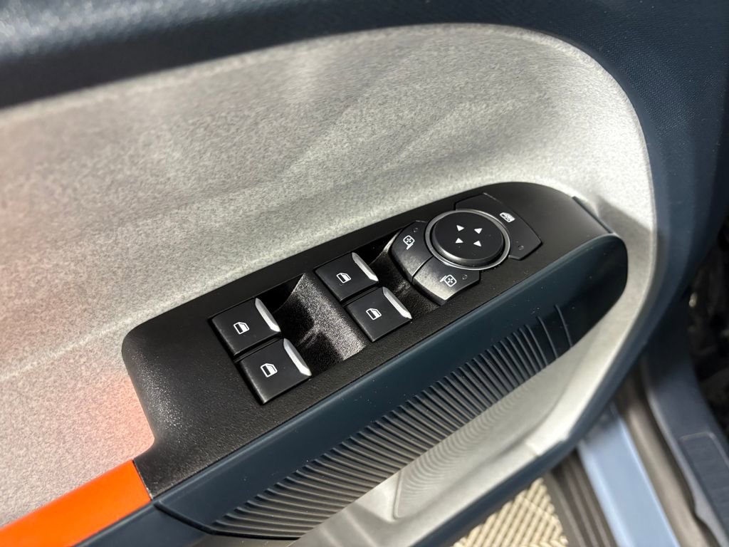 Certified 2024 Ford Maverick XLT image 14