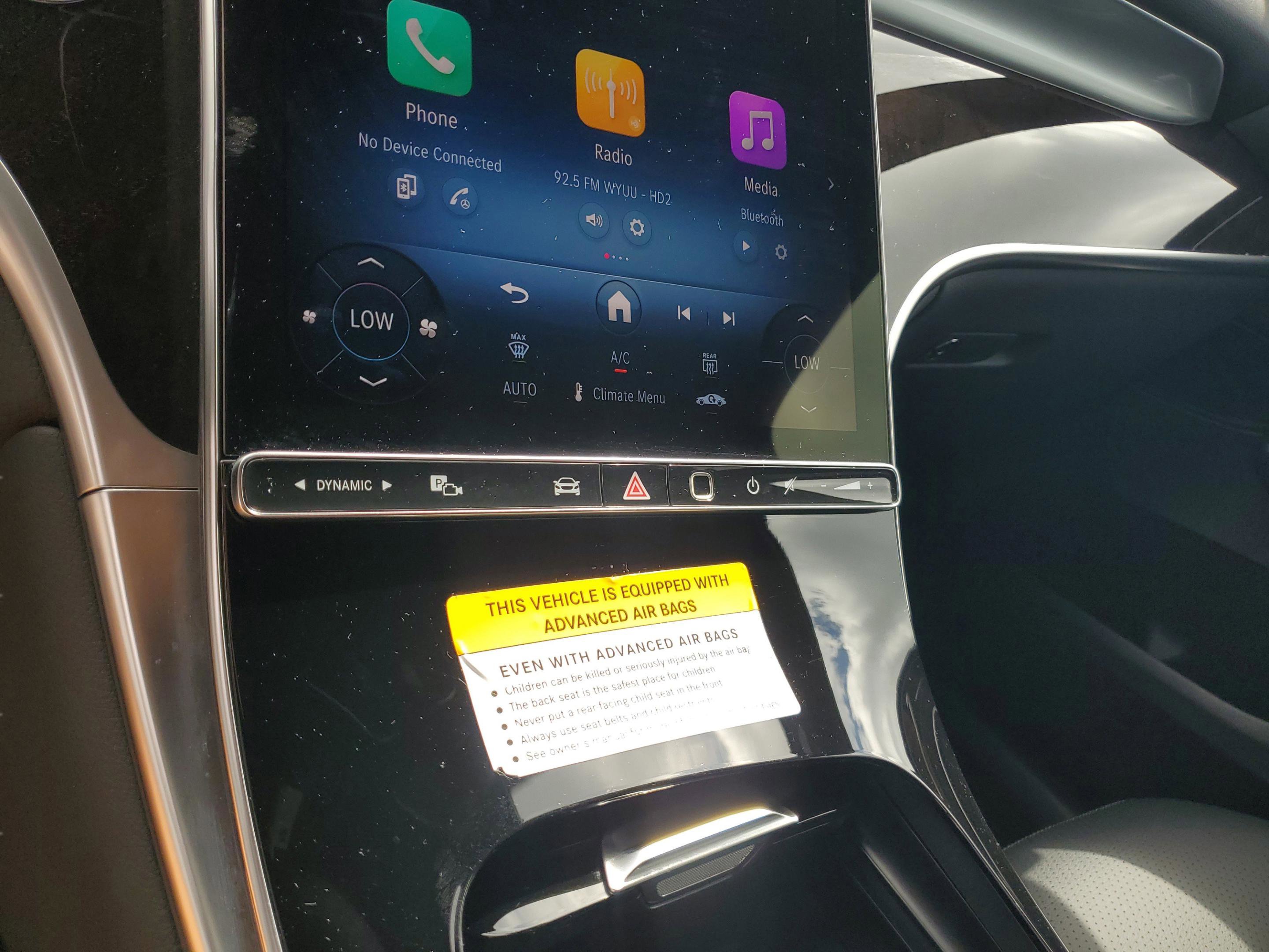 Certified 2025 Mercedes-Benz GLC 300 image 28