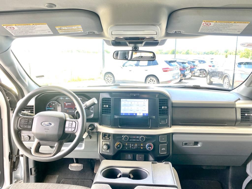 Used 2025 Ford F250 XLT AWD/4WD image 18