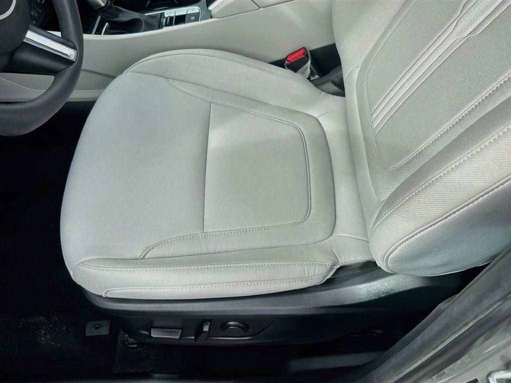 Used 2025 Hyundai Tucson SEL FWD image 21