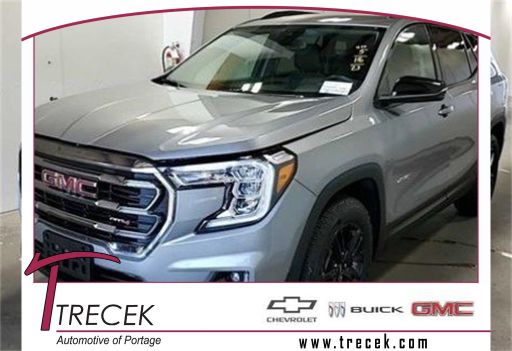 Used 2023 GMC Terrain AT4
