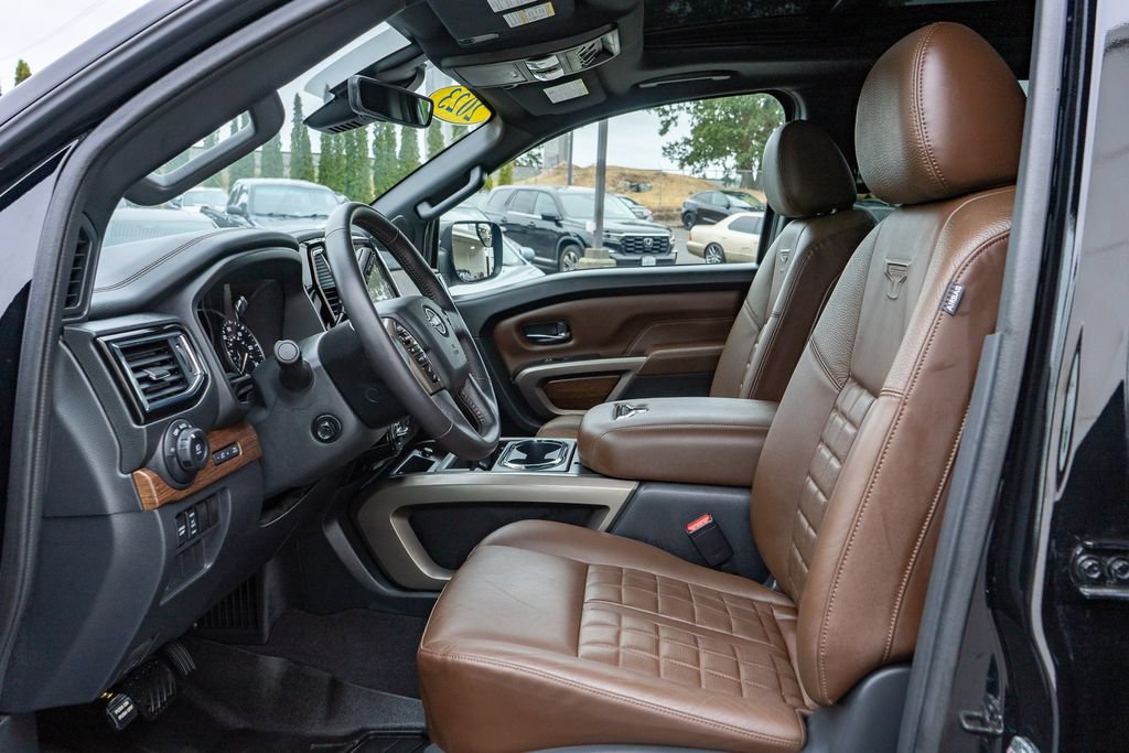 Used 2023 Nissan Titan Platinum Reserve w/ Moonroof Package AWD/4WD image 30