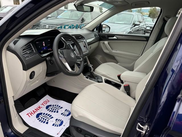 Certified 2023 Volkswagen Tiguan SE w/ Panoramic Sunroof Package image 15