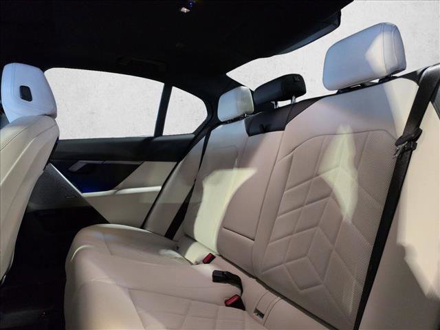 Used 2026 BMW 530i xDrive image 19