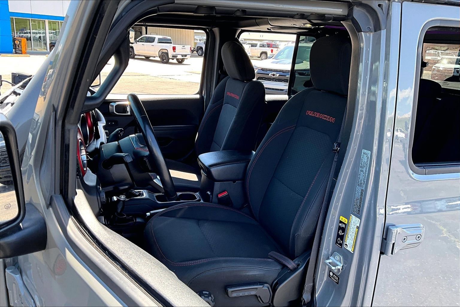 Used 2022 Jeep Gladiator Rubicon w/ Cold Weather Group AWD/4WD image 26