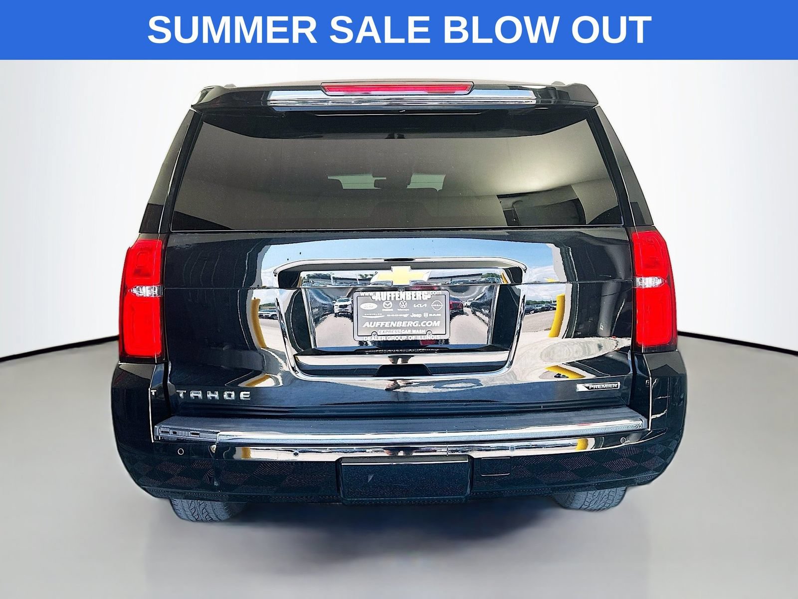 Used 2018 Chevrolet Tahoe Premier AWD/4WD image 6