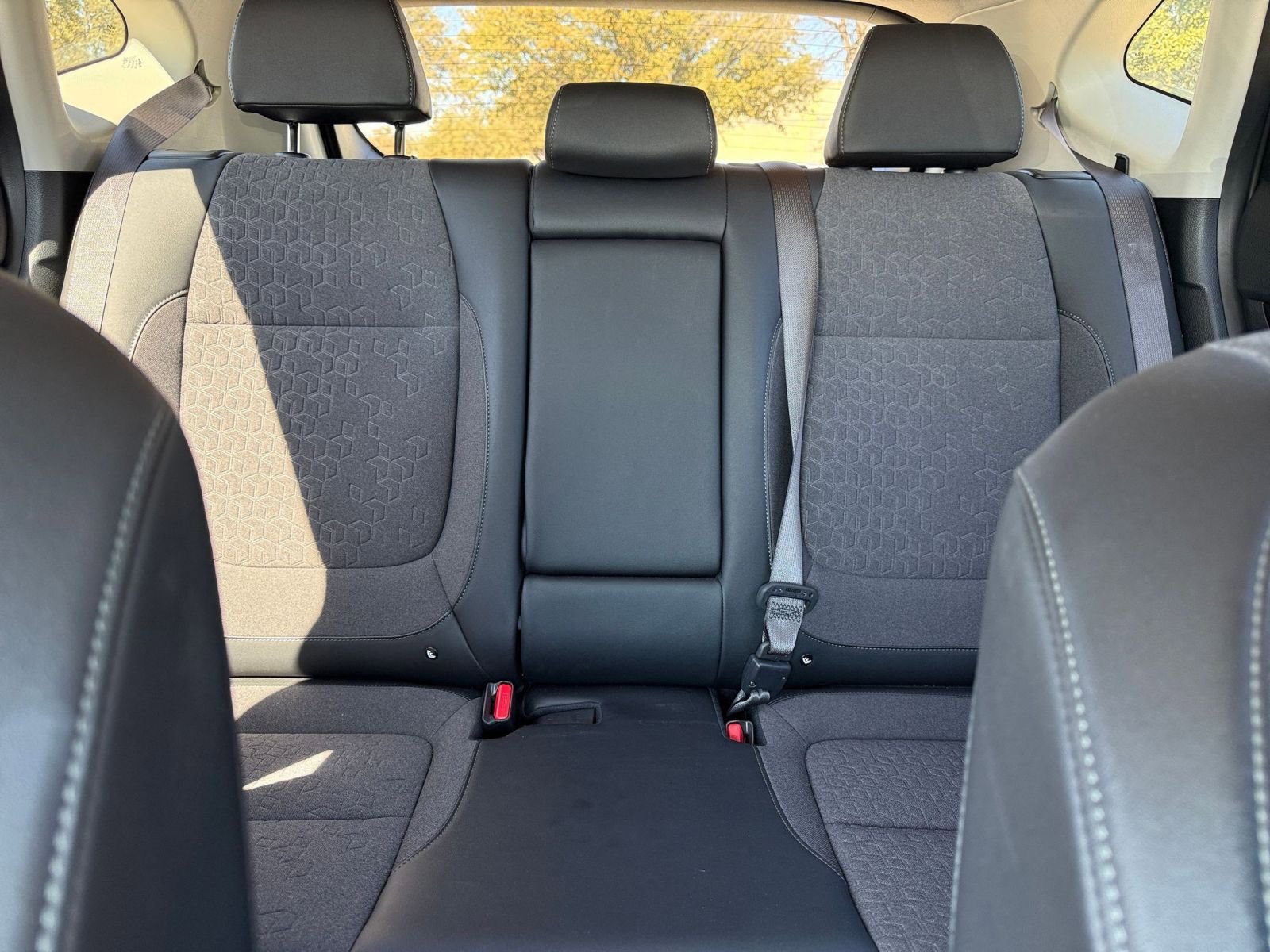 Used 2025 Kia Seltos S image 40