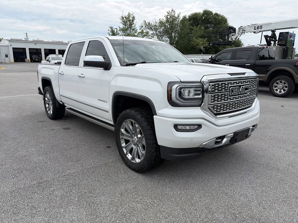 Used 2017 GMC Sierra 1500 Denali w/ Denali Ultimate Package AWD/4WD image 9