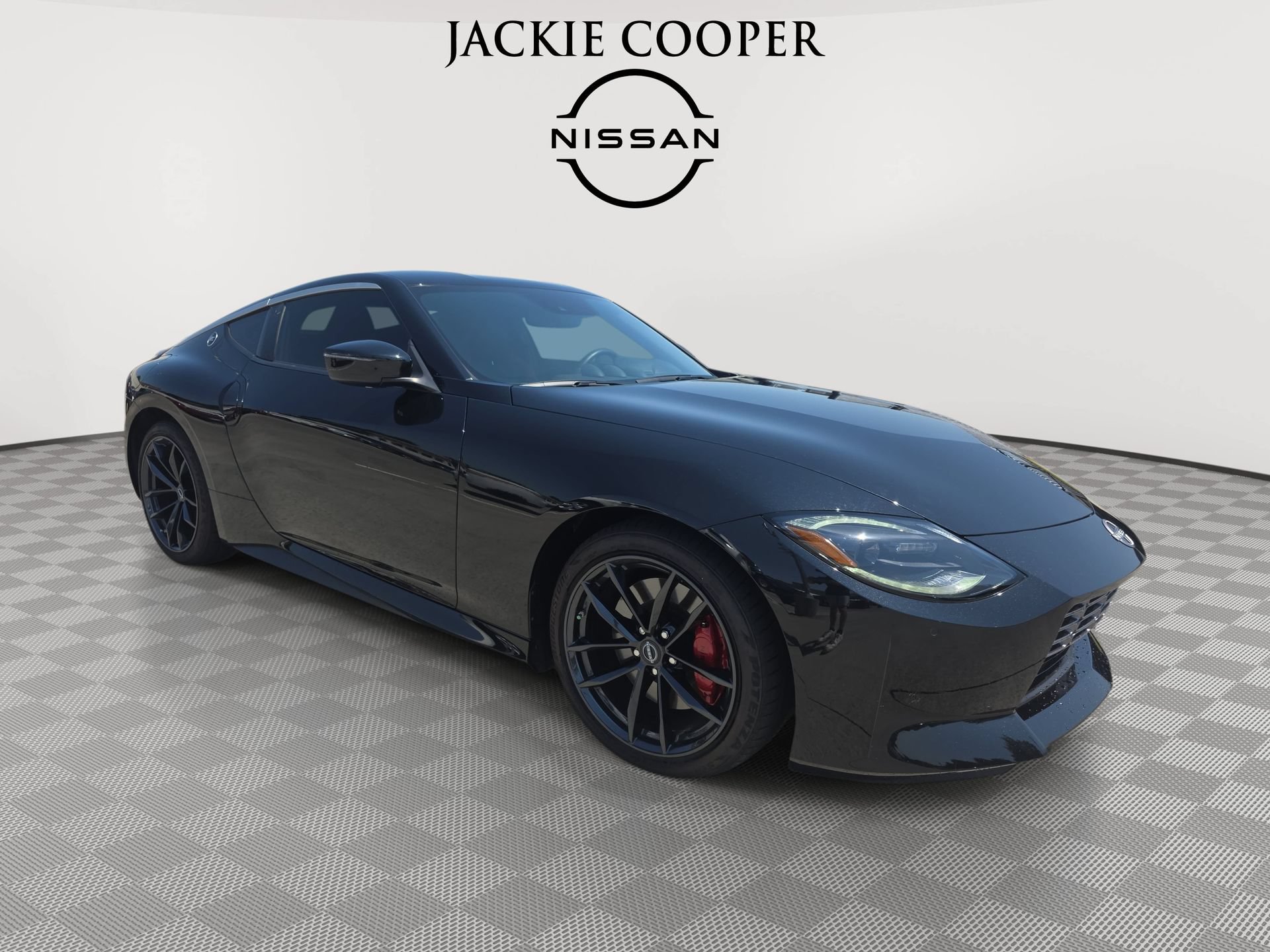 Used 2025 Nissan Z Performance w/ Floor Mat Package RWD image 3