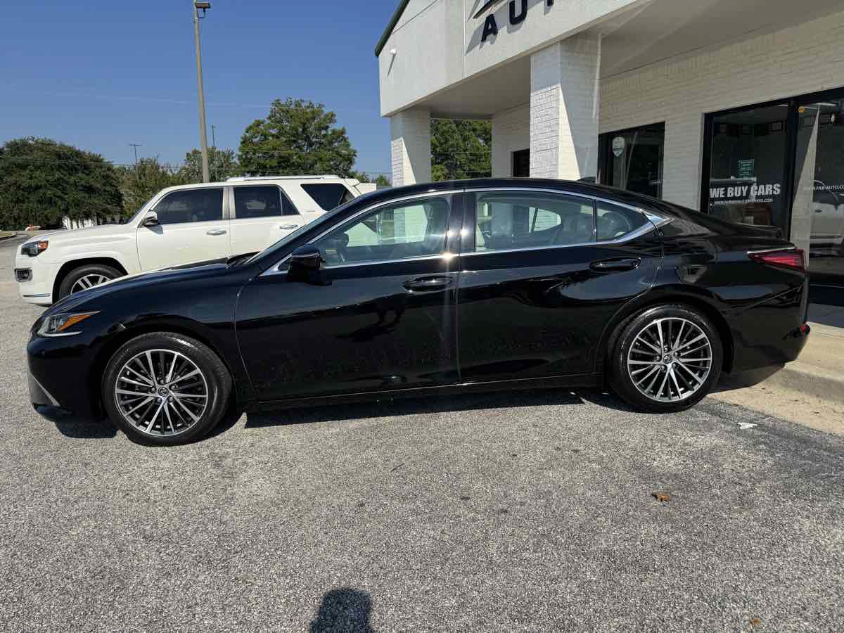 Used 2023 Lexus ES 350 w/ Premium Package FWD image 44