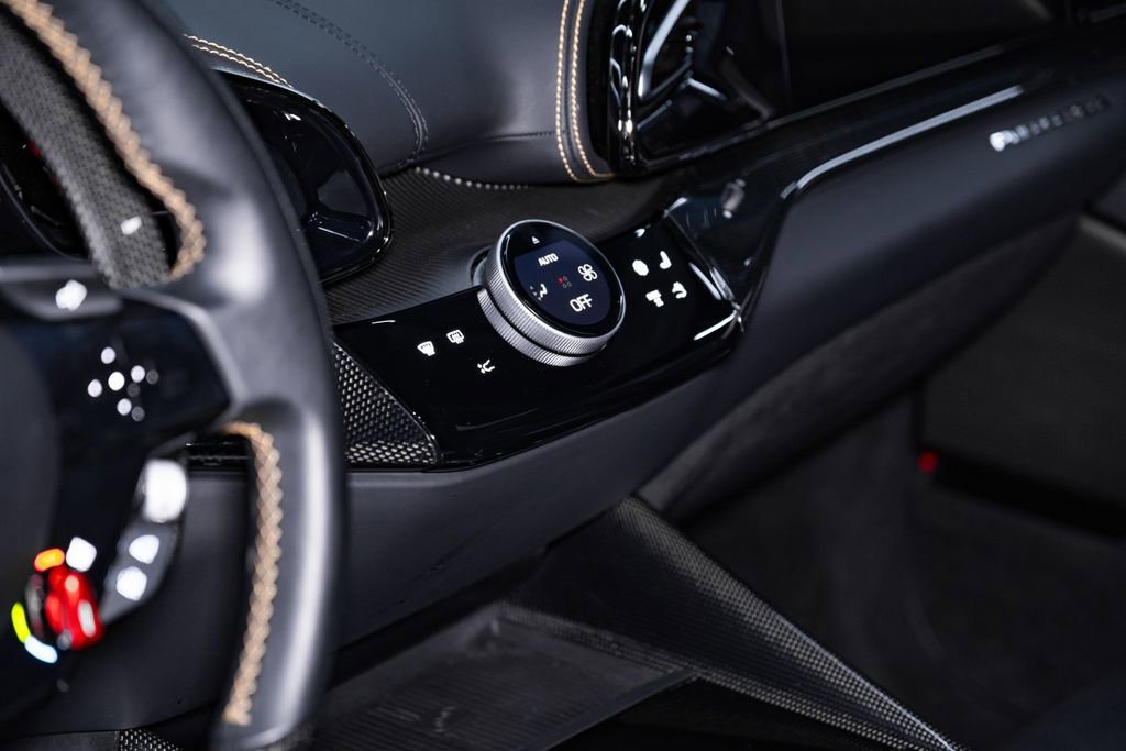 Used 2023 Ferrari Purosangue AWD/4WD image 50