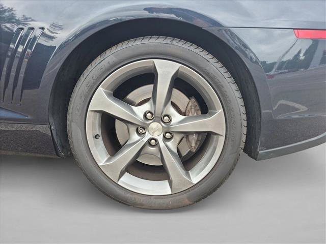 Used 2014 Chevrolet Camaro SS w/ RS Package RWD image 14