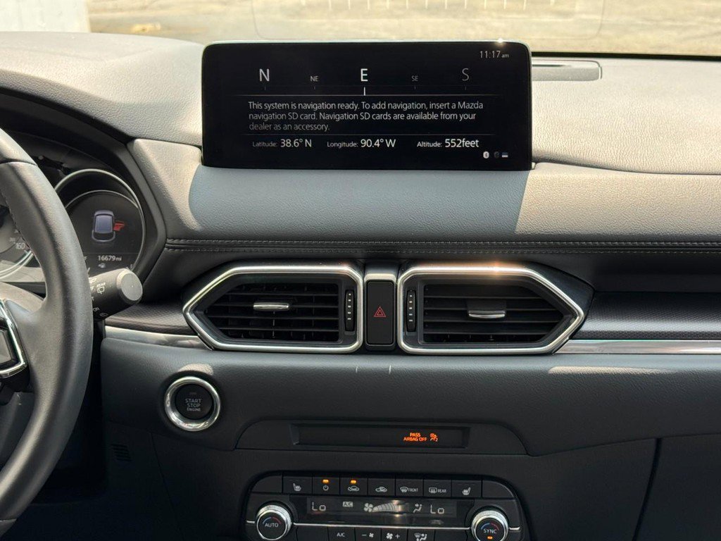 Used 2025 MAZDA CX-5 Carbon Edition image 13