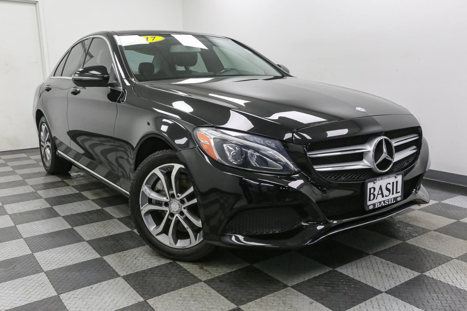 Used 2017 Mercedes-Benz C 300 4MATIC Sedan image 2