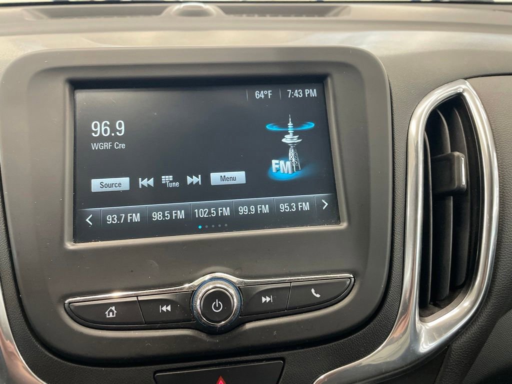 Used 2018 Chevrolet Equinox LT AWD/4WD image 29