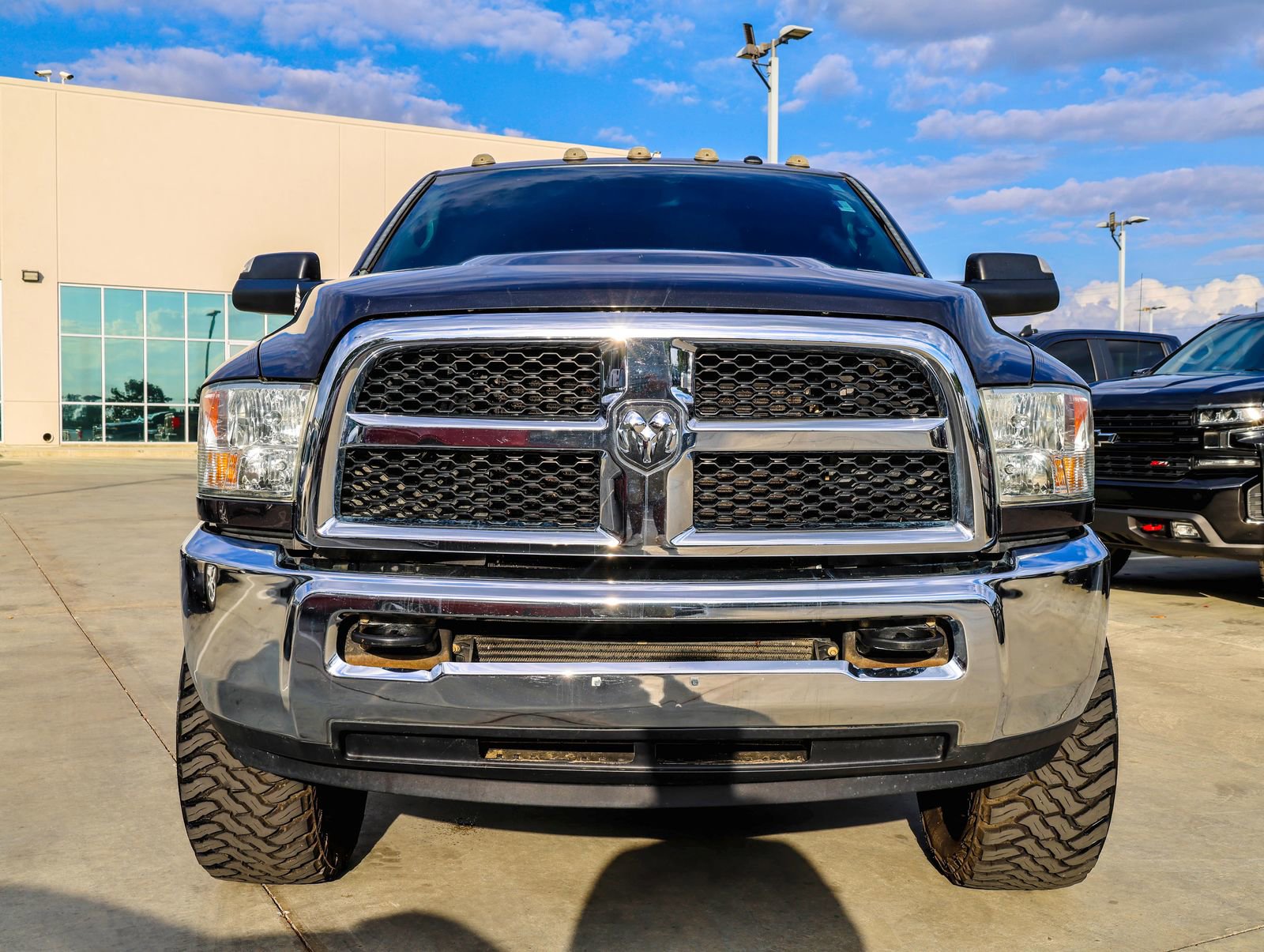 Used 2016 RAM 2500 Tradesman w/ Chrome Appearance Group image 4