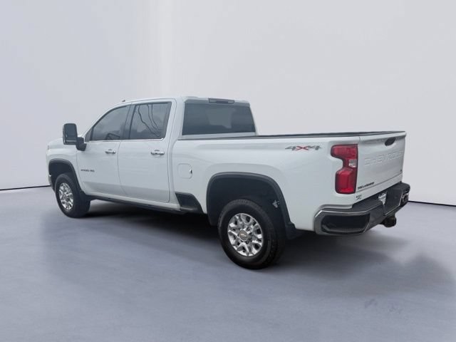 Used 2023 Chevrolet Silverado 2500 LTZ AWD/4WD image 2