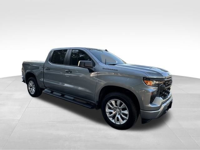 Used 2024 Chevrolet Silverado 1500 Custom image 9