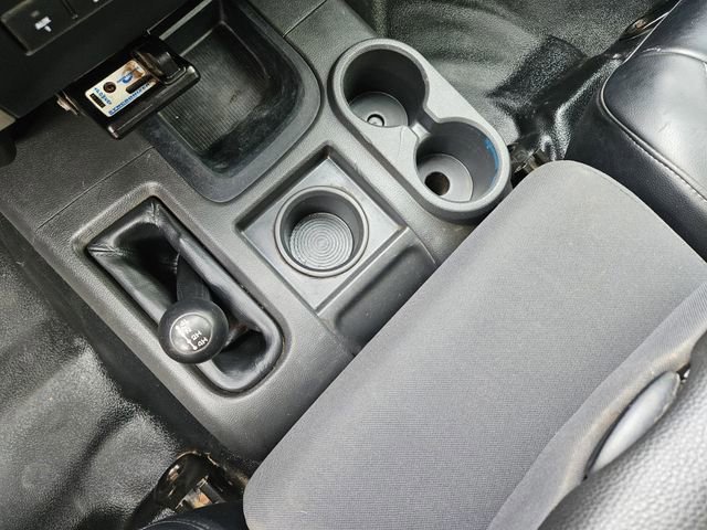 Used 2011 RAM 3500 ST w/ ST Decor Group AWD/4WD image 18