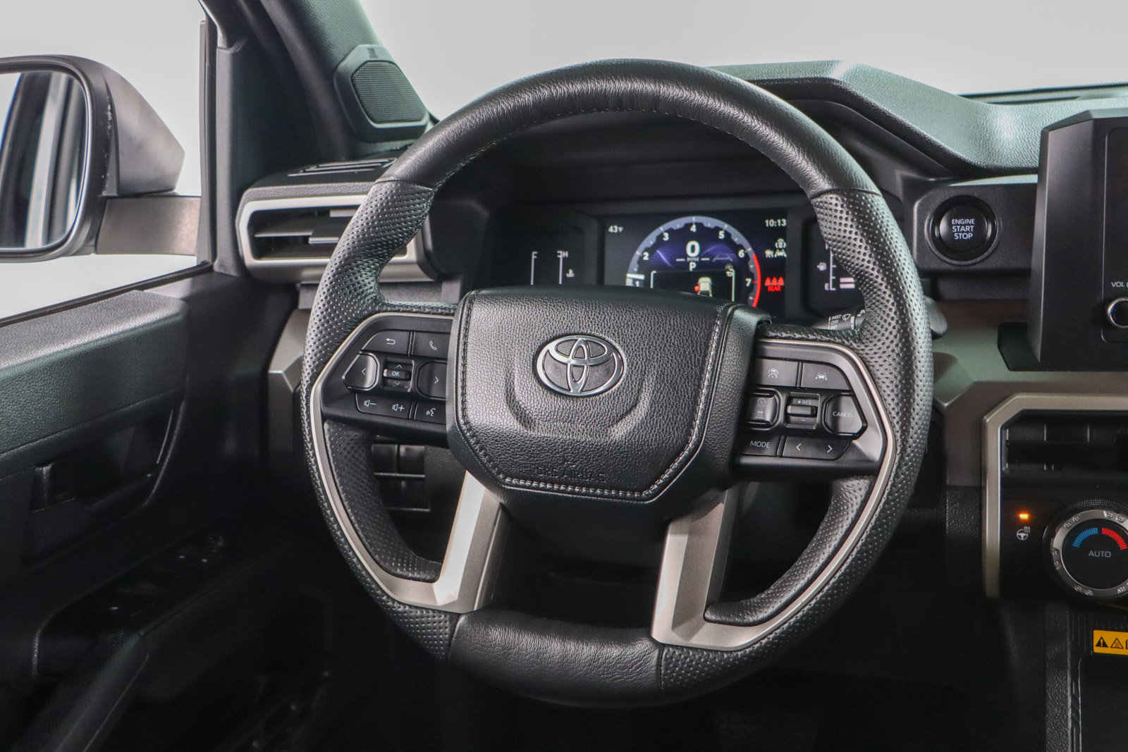 Used 2024 Toyota Tacoma SR5 image 13
