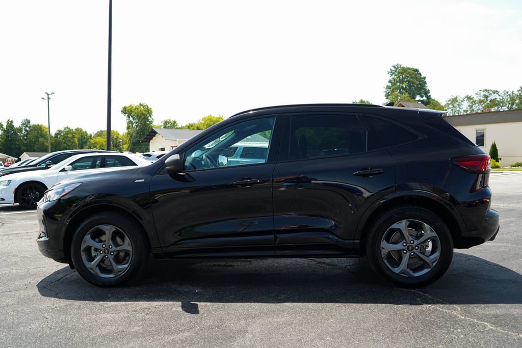 Used 2023 Ford Escape ST-Line AWD/4WD image 24