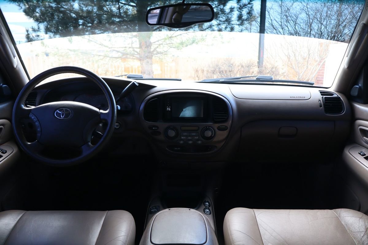 Used 2003 Toyota Sequoia Limited image 16