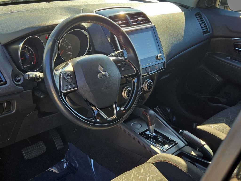 Used 2021 Mitsubishi Outlander Sport LE image 18