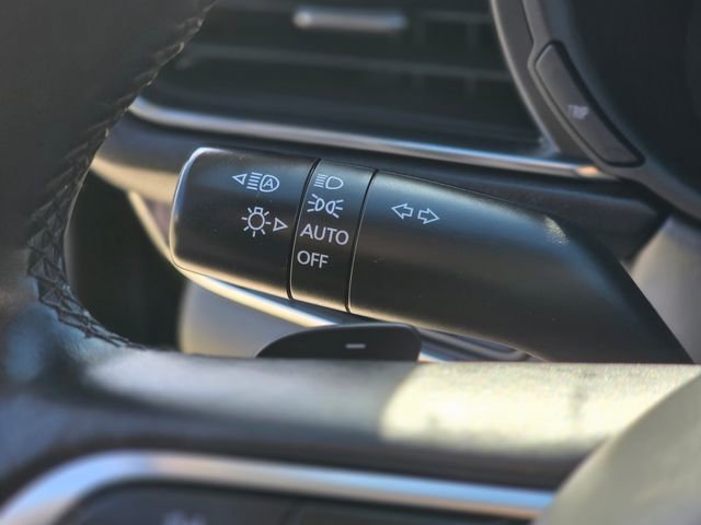 Used 2023 MAZDA CX-30 AWD 2.5 S w/ Premium Package image 34