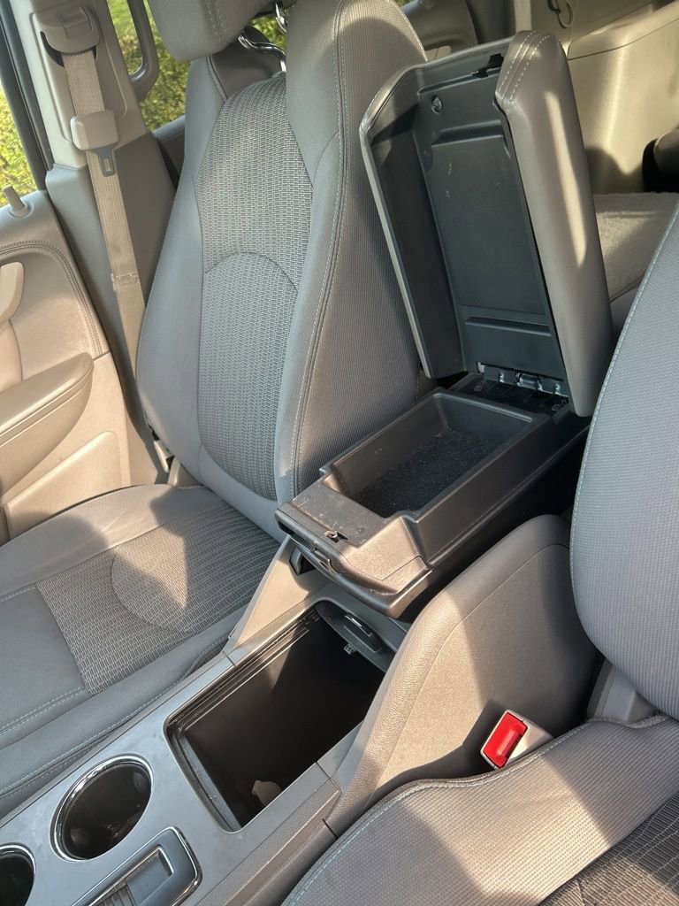 Used 2016 Chevrolet Traverse LS image 21