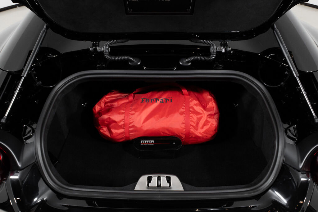 Used 2023 Ferrari 812 GTS image 21