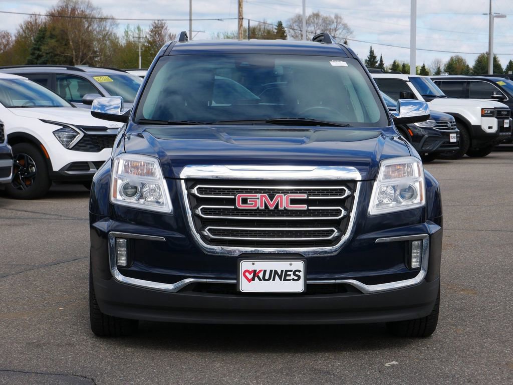 Used 2017 GMC Terrain SLT w/ Open Road Package AWD/4WD image 2