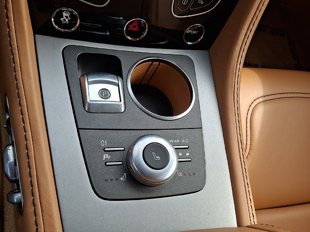 Used 2016 Aston Martin Rapide S RWD image 26