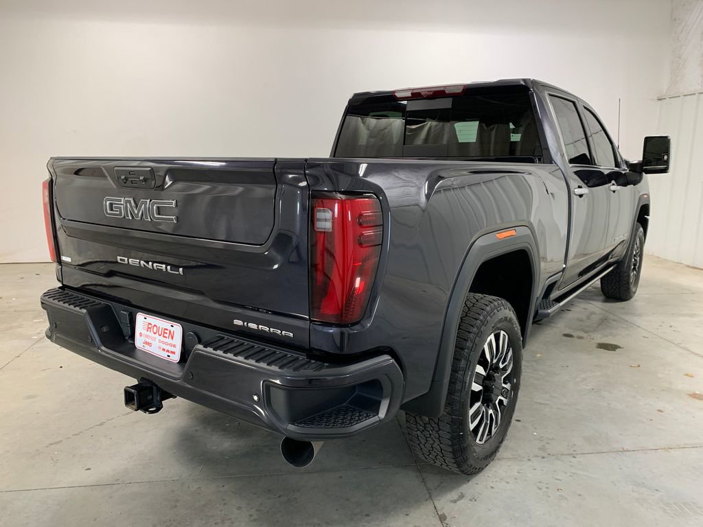 Used 2024 GMC Sierra 3500 Denali Ultimate image 23
