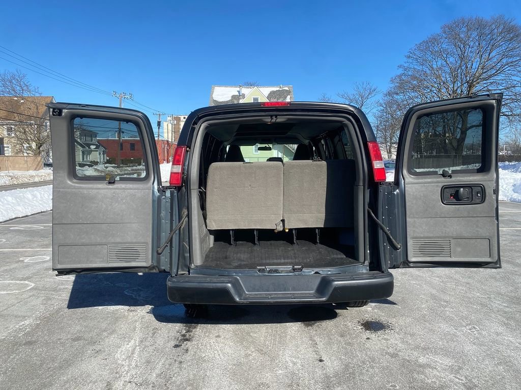 Used 2017 Chevrolet Express 2500 LS image 22