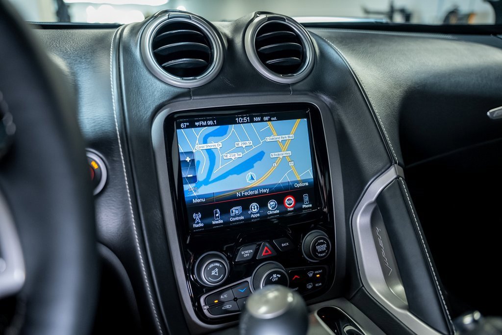 Used 2013 SRT Viper GTS w/ GTS Laguna Interior Pkg image 44