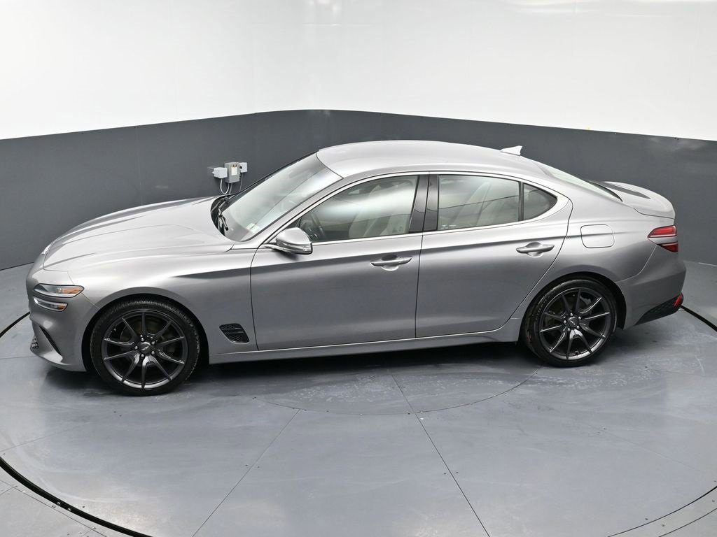 Used 2023 Genesis G70 2.0T image 47