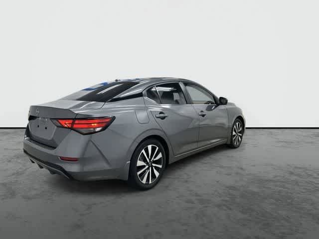 Used 2025 Nissan Sentra SV w/ SV Premium Package FWD image 4