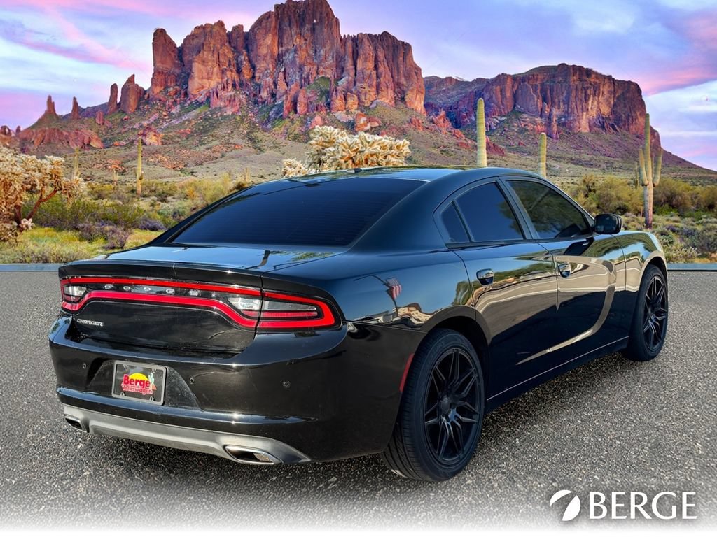 Used 2016 Dodge Charger SE w/ Popular Equipment Group RWD image 7