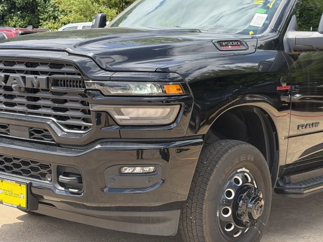 New 2026 RAM 3500 Big Horn AWD/4WD image 8
