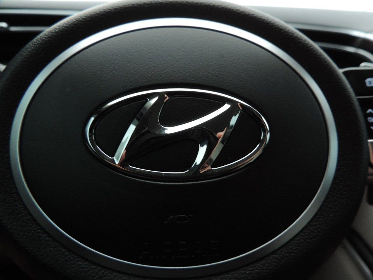 Used 2024 Hyundai Tucson SEL image 28