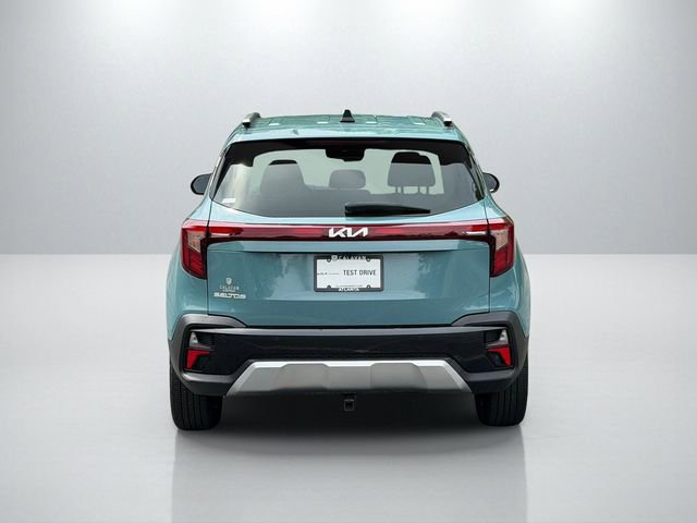 Certified 2025 Kia Seltos EX w/ EX Sunroof Package FWD image 6
